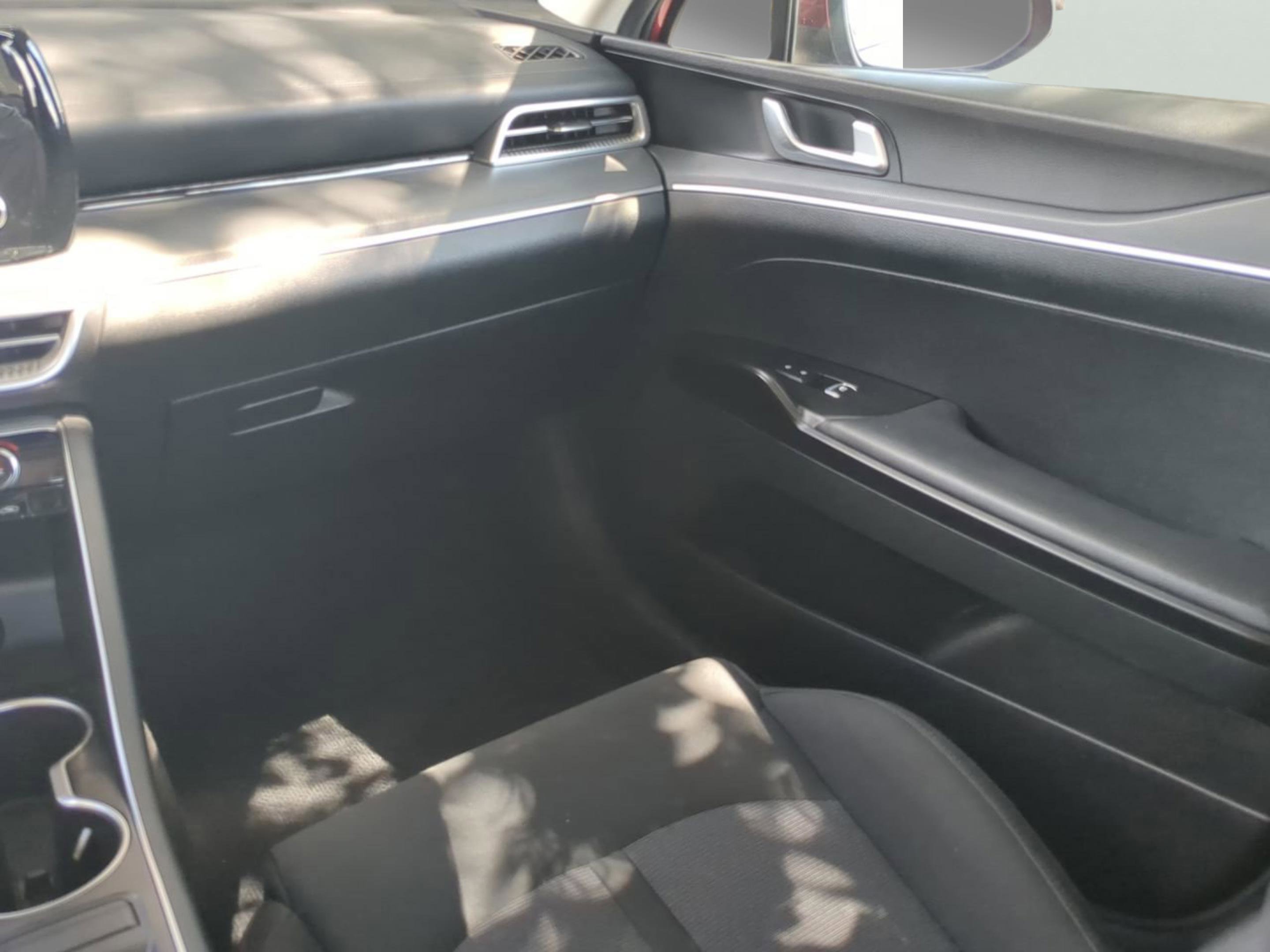 2024 Kia K5 LXS photo 14