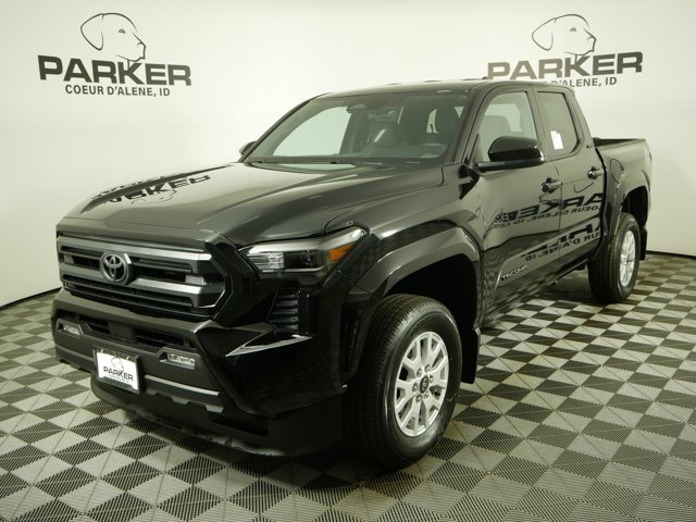 2026 Toyota Tacoma SR5's photo