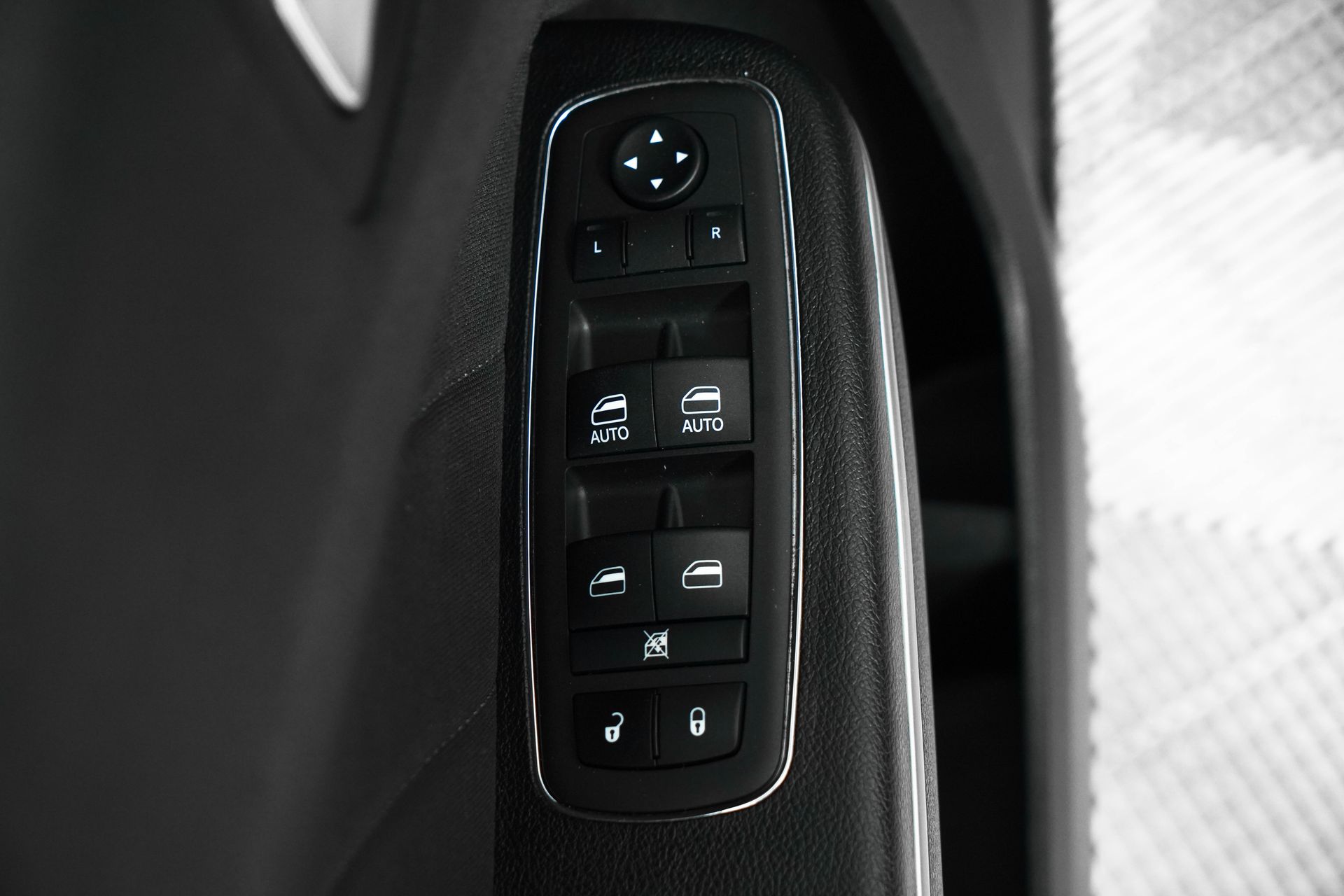 2019 Dodge Charger GT photo 14