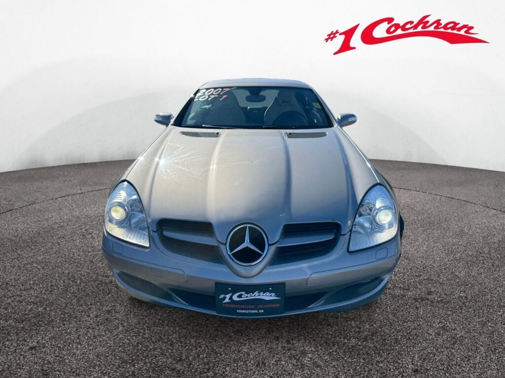 Used 2007 Mercedes-Benz SLK-Class SLK350 with VIN WDBWK56F77F154935 for sale in Youngstown, OH