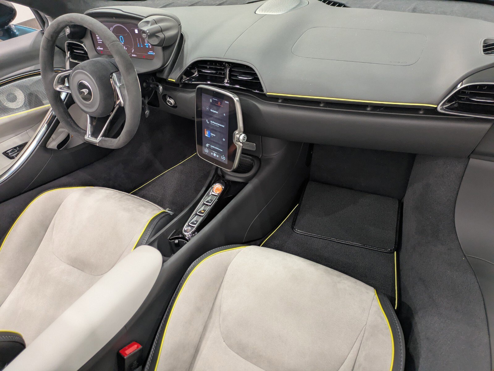 2025 Mclaren ARTURA Spider photo 17