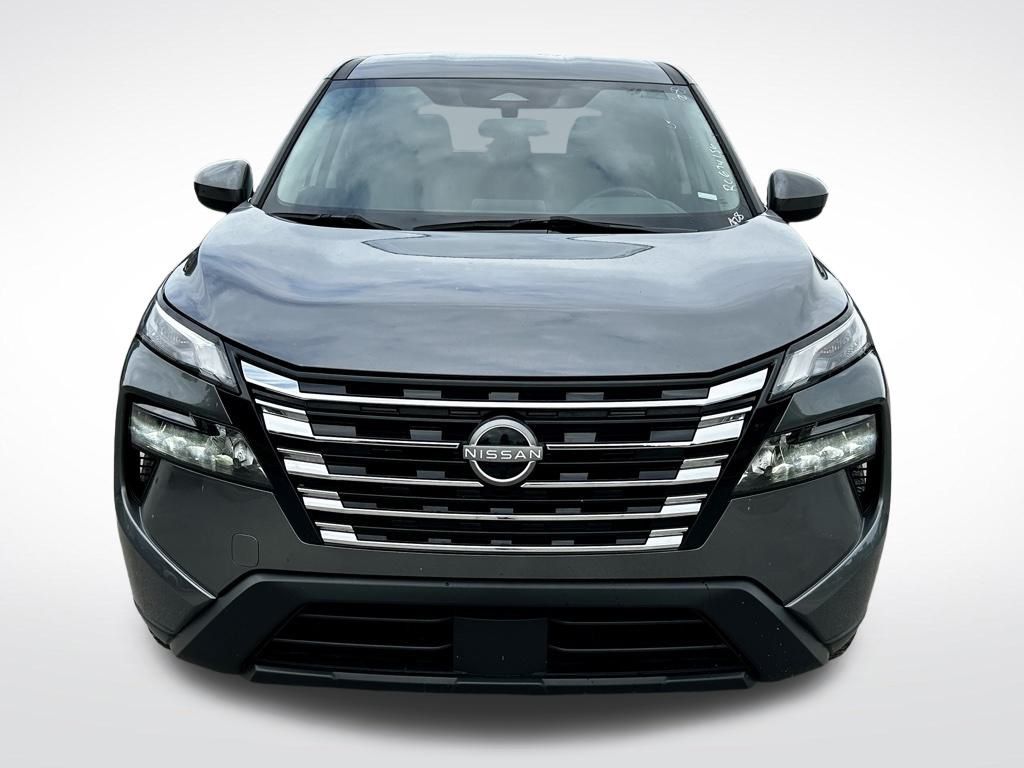 2024 Nissan Rogue SV photo 9