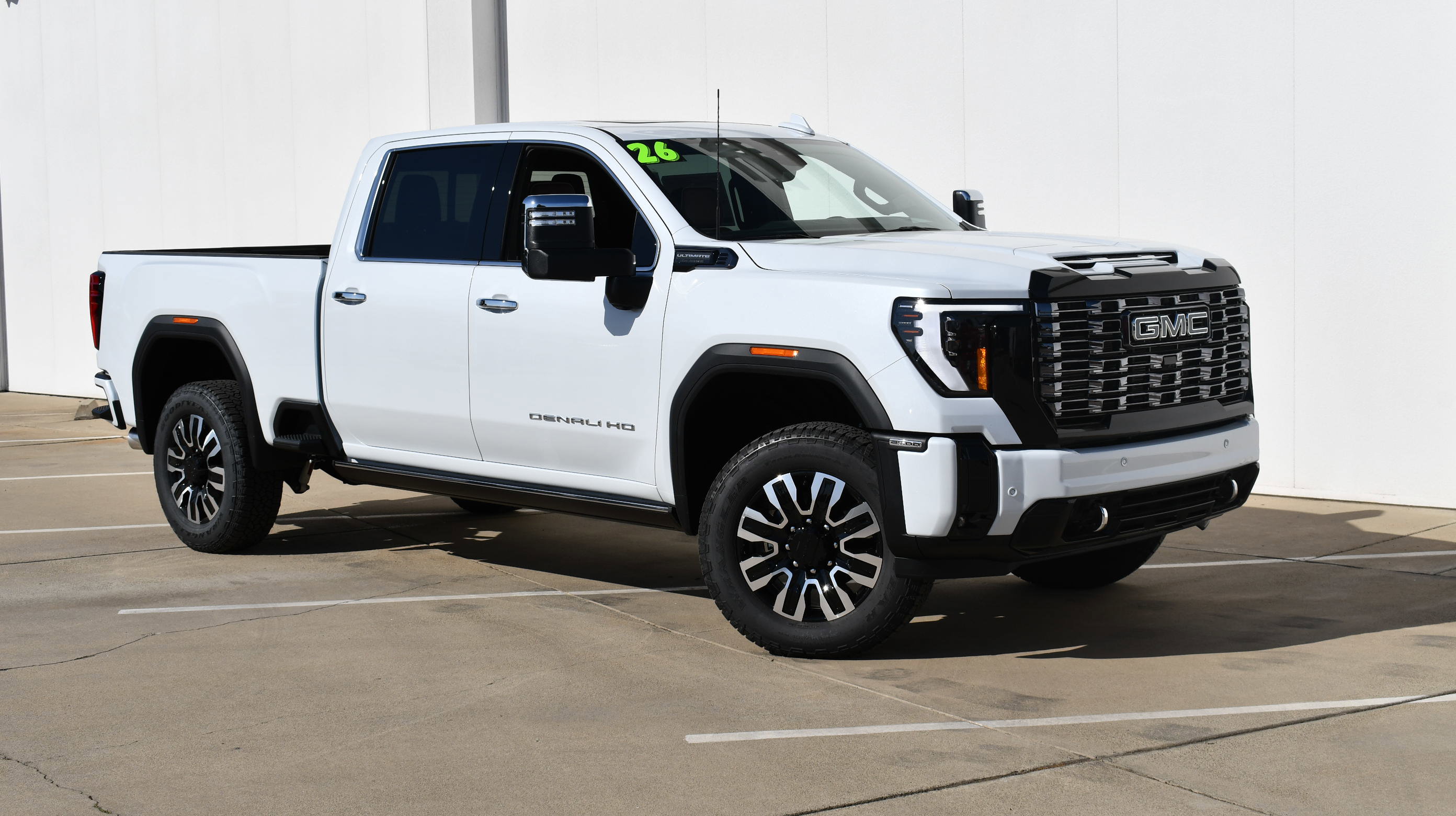 2026 Gmc Sierra 2500 HD Denali Ultimate photo 2