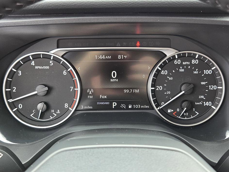 2026 Nissan Rogue SV photo 18