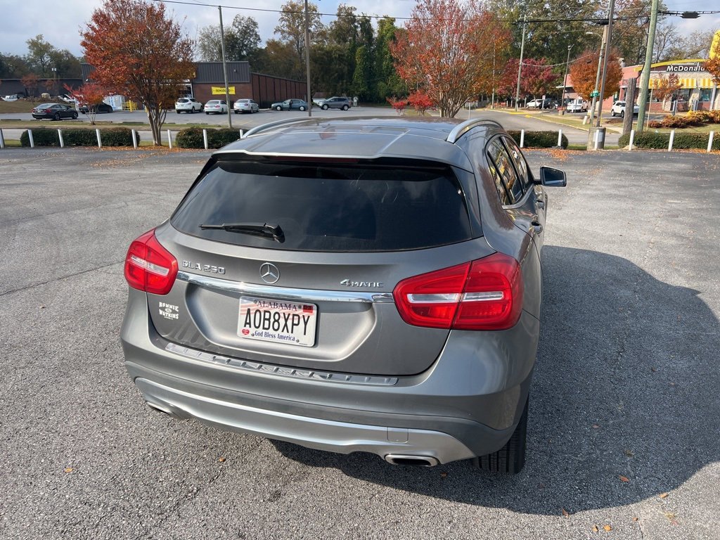 2015 Mercedes Benz GLA 250 4MATIC photo 4