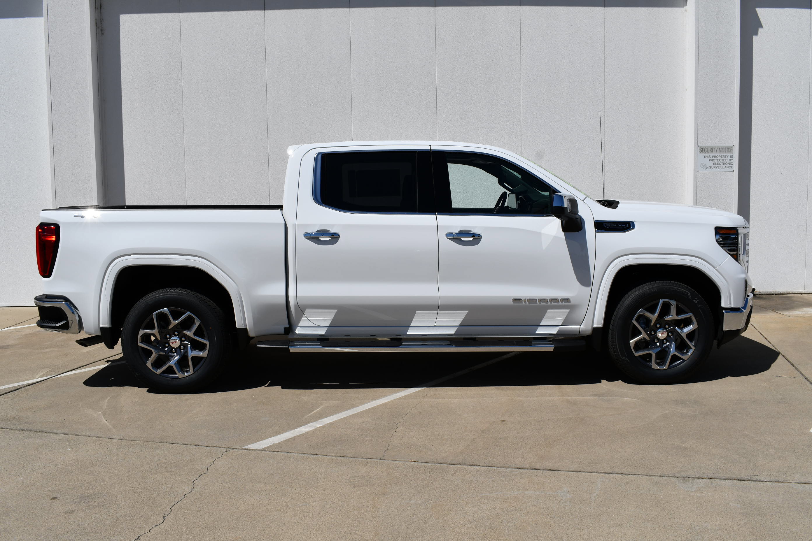 2025 Gmc Sierra 1500 SLT photo 5