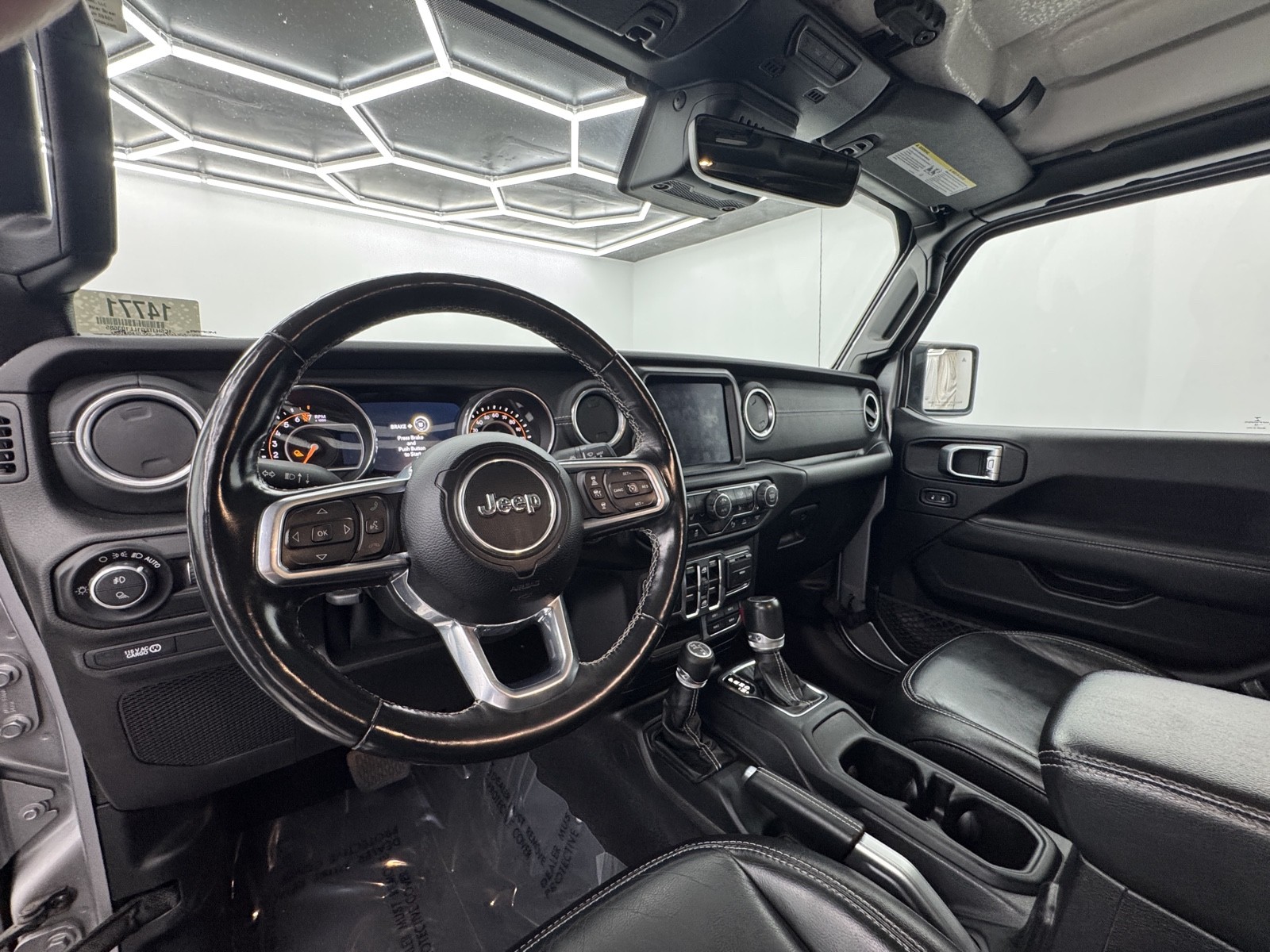 2020 Jeep Gladiator Overland photo 14