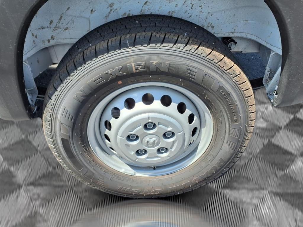 2025 Ram ProMaster 2500 photo 4