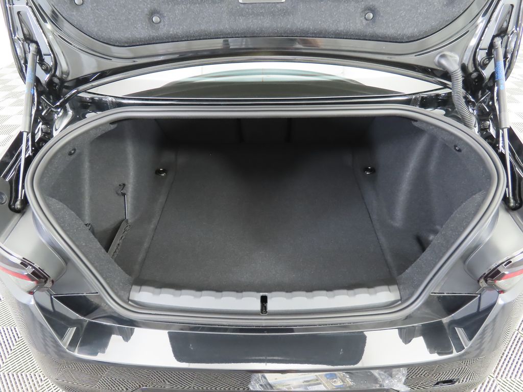 2025 Bmw 230i photo 25