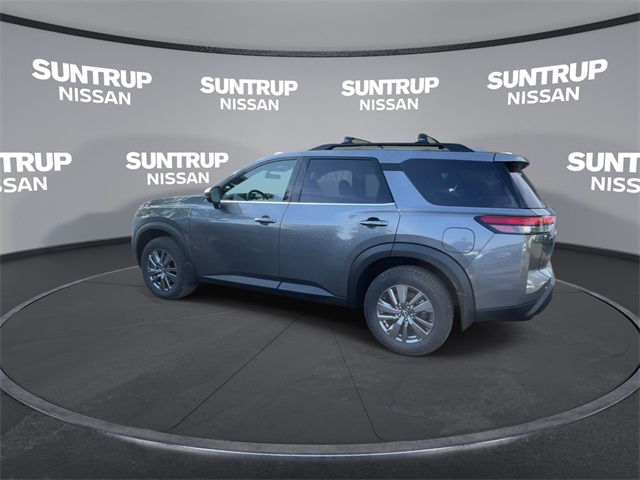 2025 Nissan Pathfinder SV photo 6