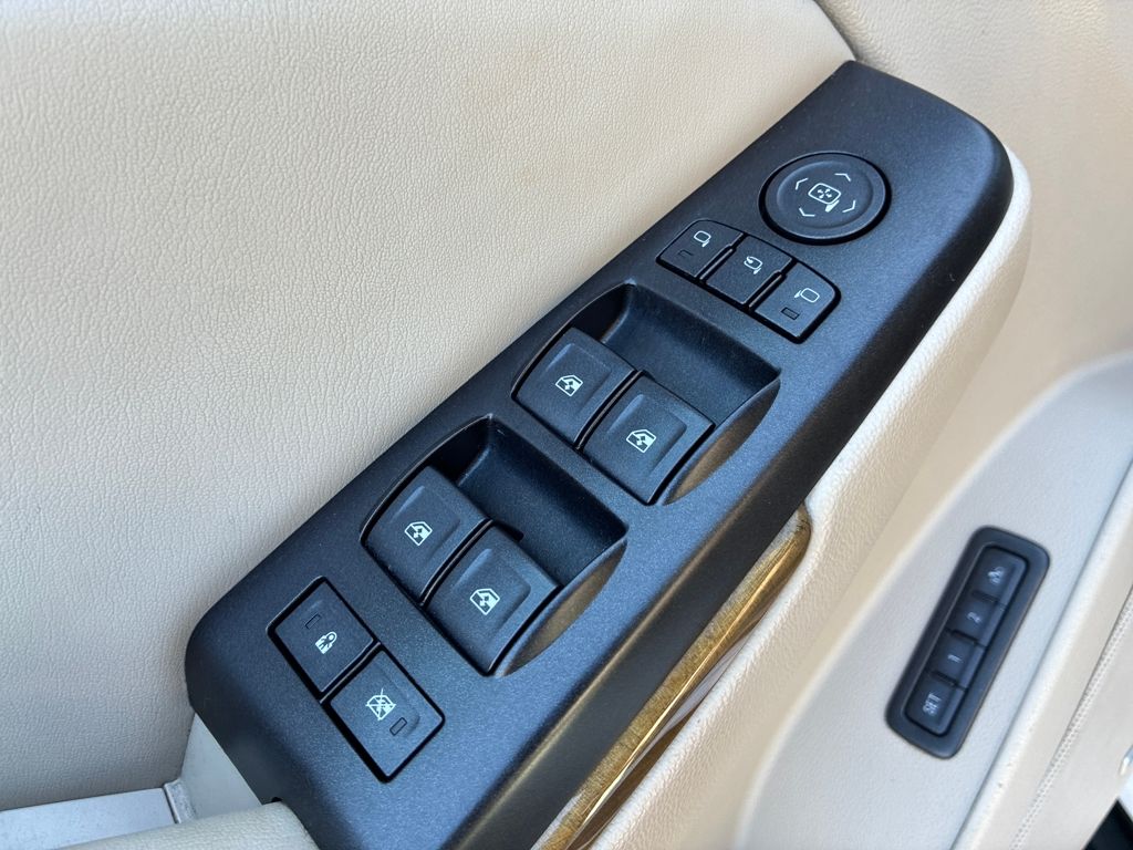 2016 Gmc Yukon XL Denali photo 11