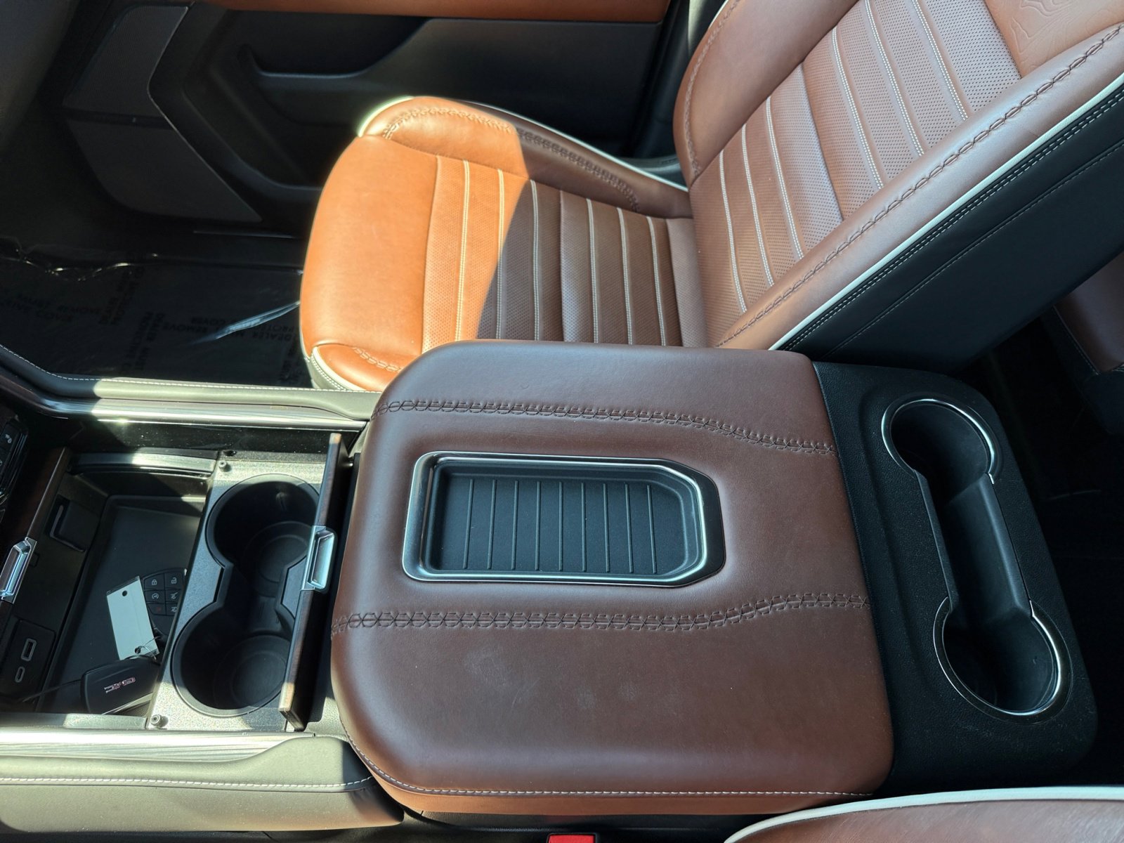 2024 Gmc Yukon Denali Ultimate photo 14