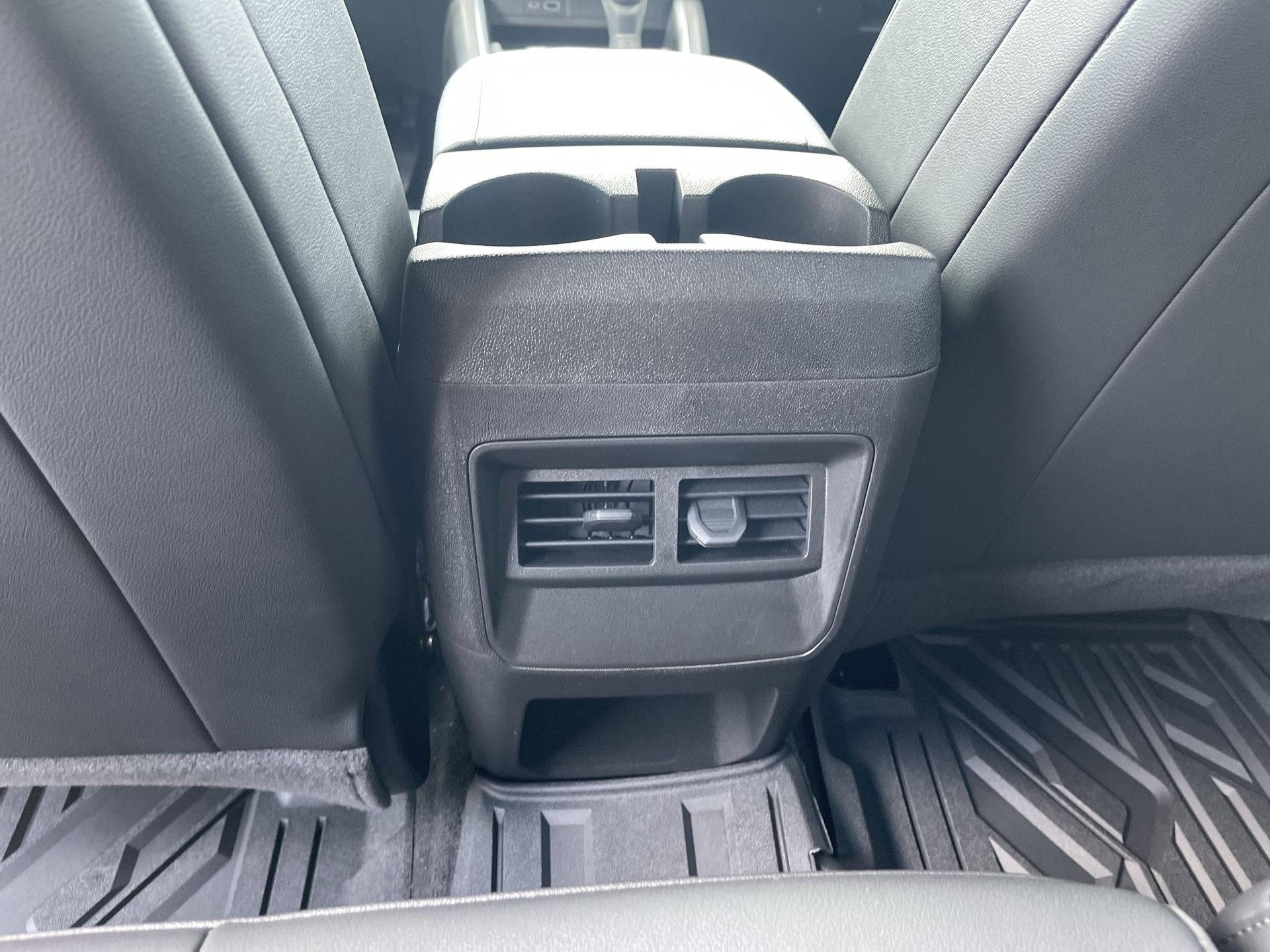 2026 Chevrolet Colorado Trail Boss photo 47