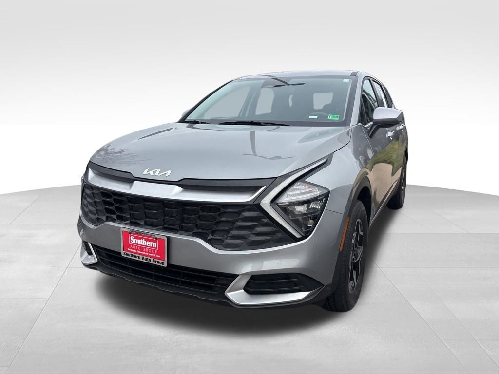 2023 Kia Sportage LX photo 3