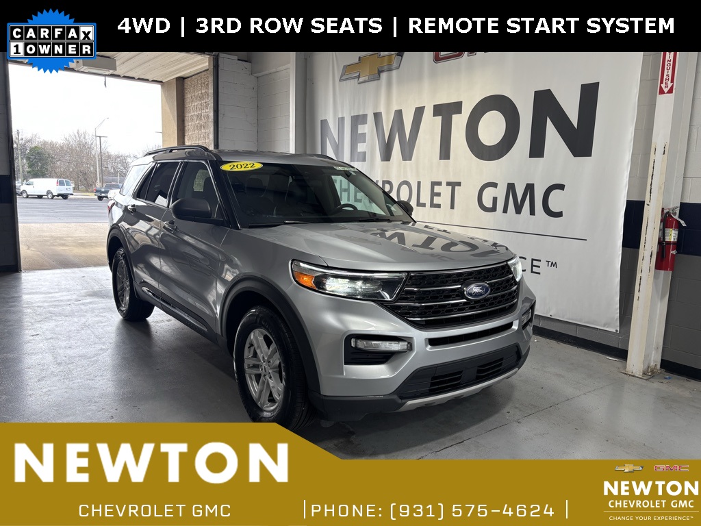 2022 Ford Explorer XLT's photo