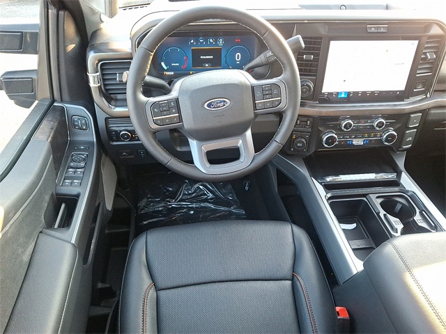 2025 Ford F-350 Lariat photo 6