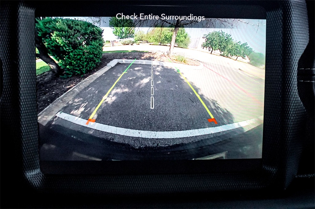2023 Jeep Wrangler Sahara 4xe photo 23