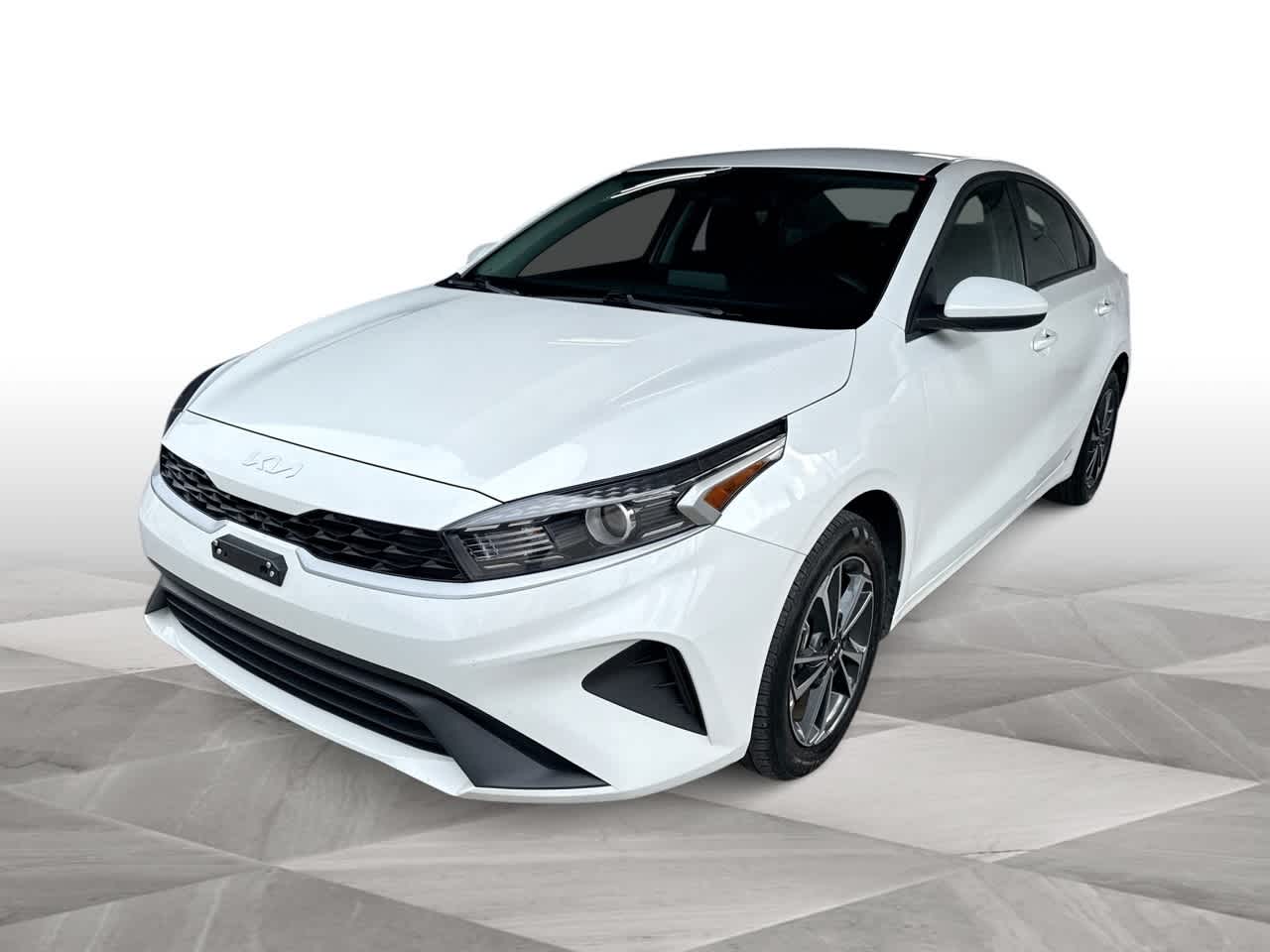 2024 Kia Forte LXS's photo