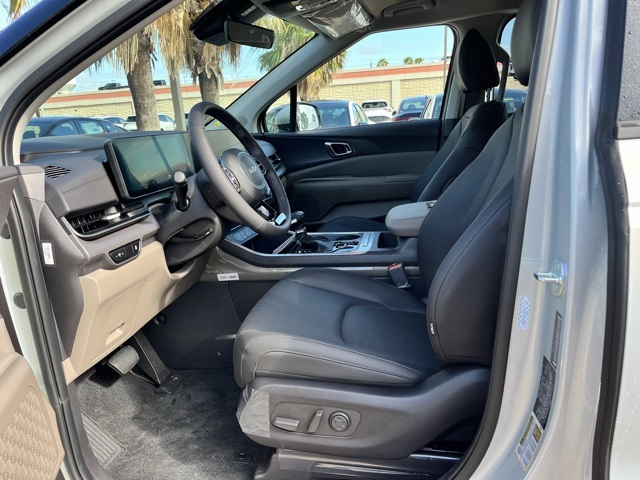 2026 Kia Carnival EX photo 13