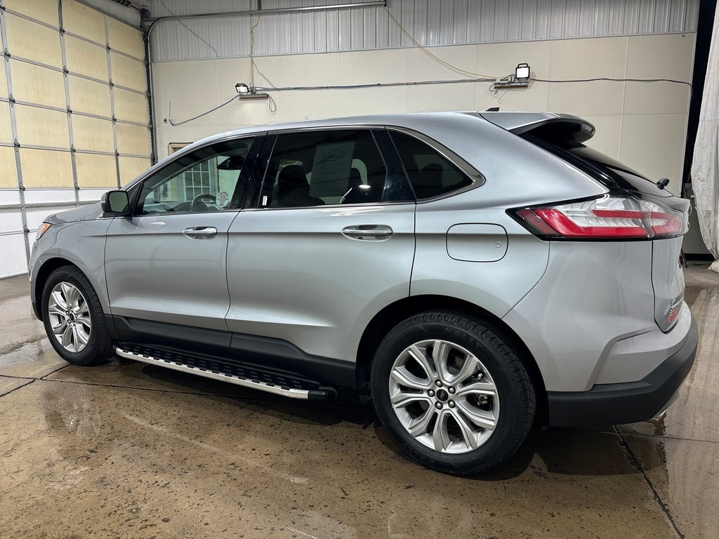 2023 Ford Edge Titanium photo 7