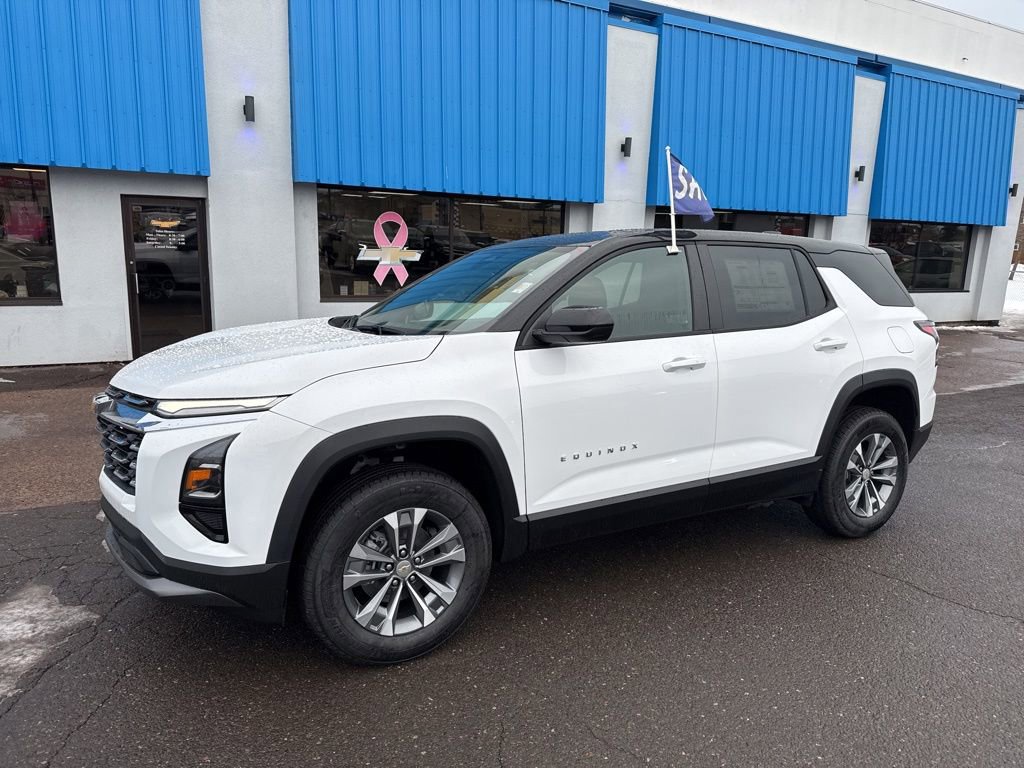 2026 Chevrolet Equinox LT's photo