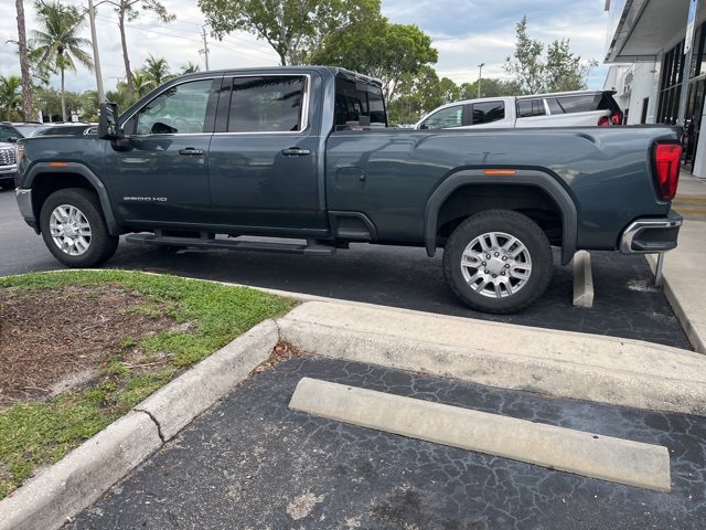 2020 Gmc Sierra 2500 HD SLE photo 4