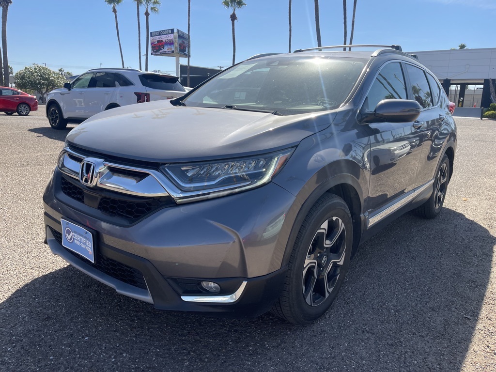 2017 Honda CR-V Touring photo 3