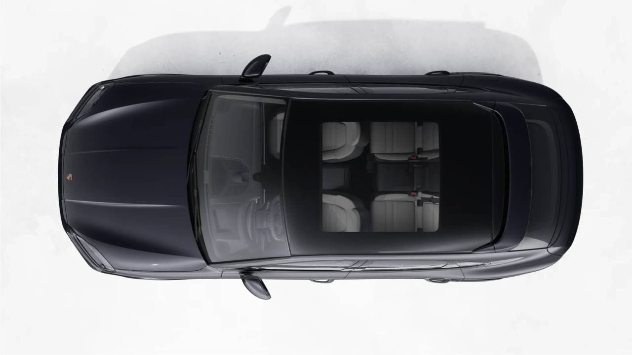 2026 Porsche Cayenne GTS Coupe photo 3