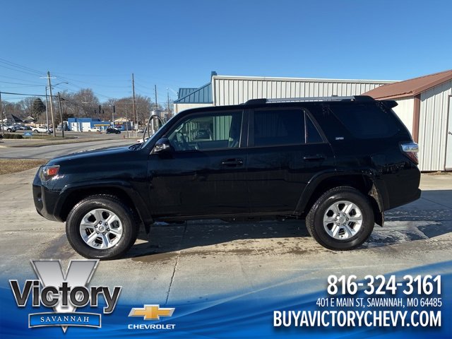 2023 Toyota 4Runner SR5 Premium's photo