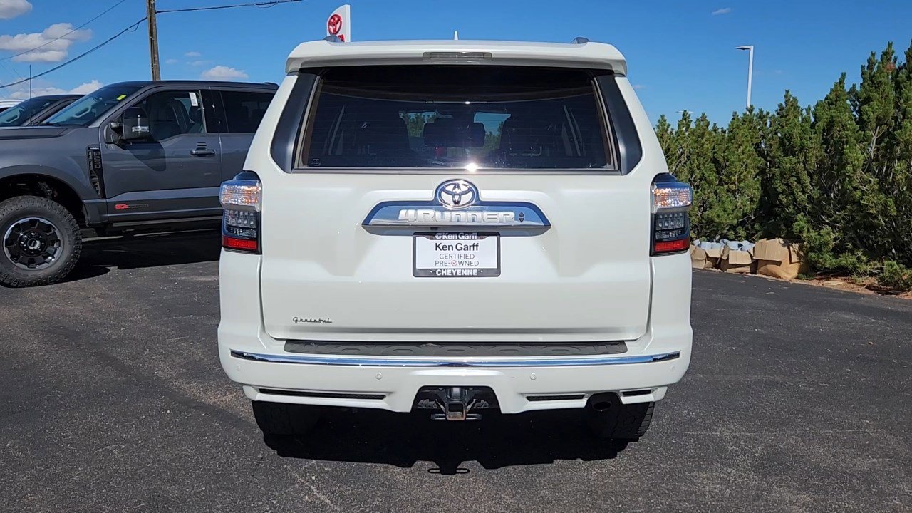 2023 Toyota 4Runner Limited photo 19