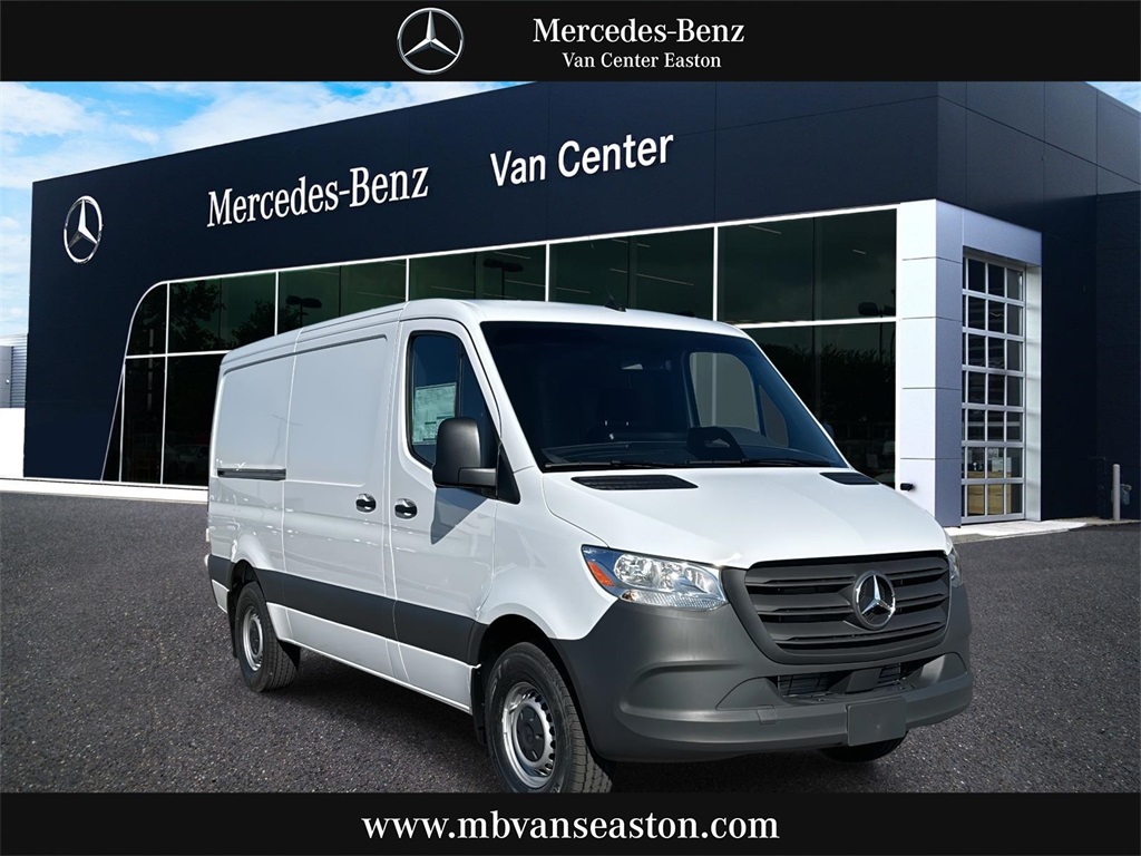 2025 Mercedes-Benz Sprinter Cargo Van Base's photo