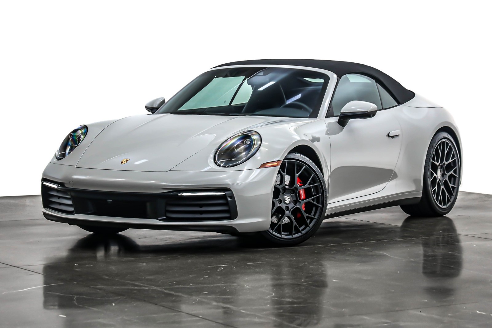 2022 Porsche 911 4S 4 GTS photo 2