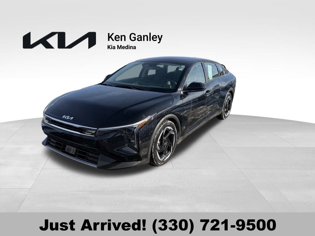 2025 Kia K4 EX's photo
