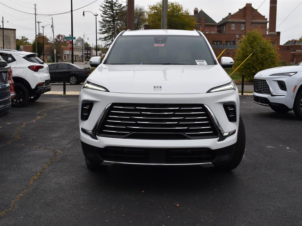 2026 Buick Enclave Preferred photo 2