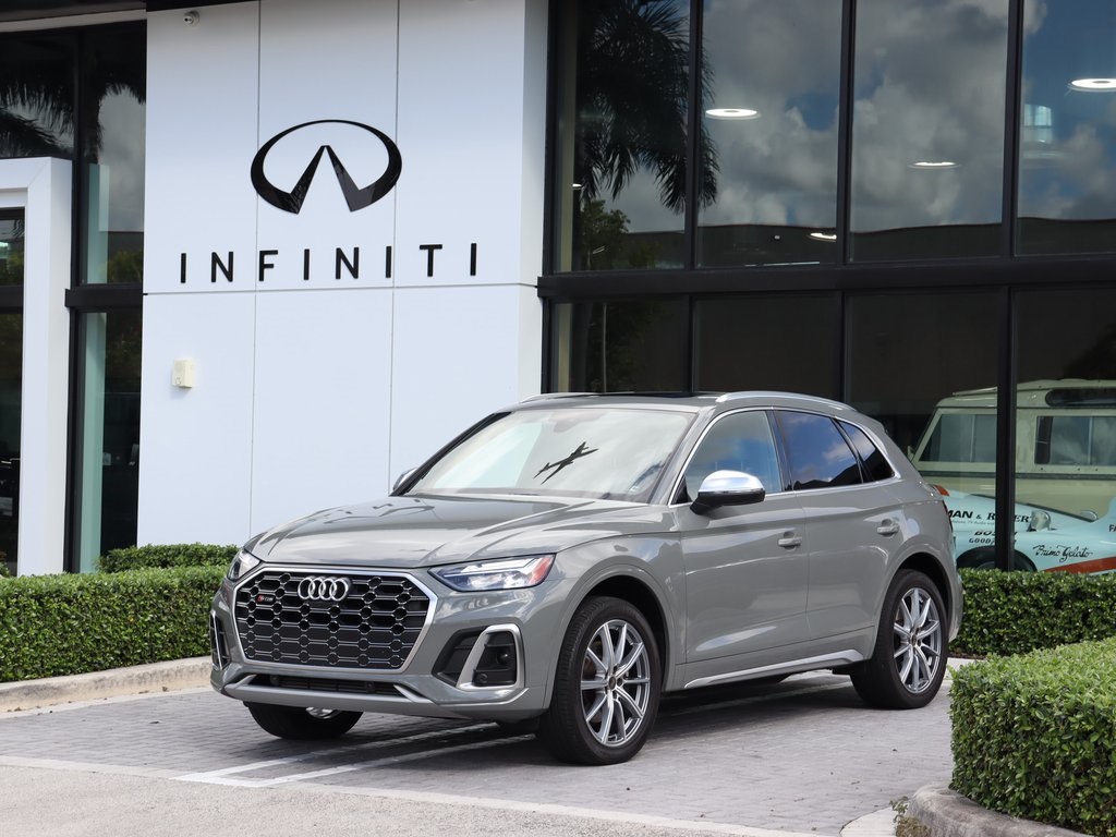 2022 Audi SQ5 Premium Plus