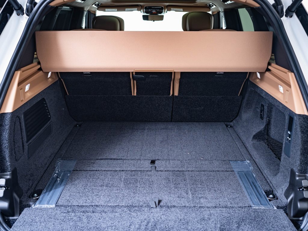 2025 Land Rover Range Rover Autobiography photo 36