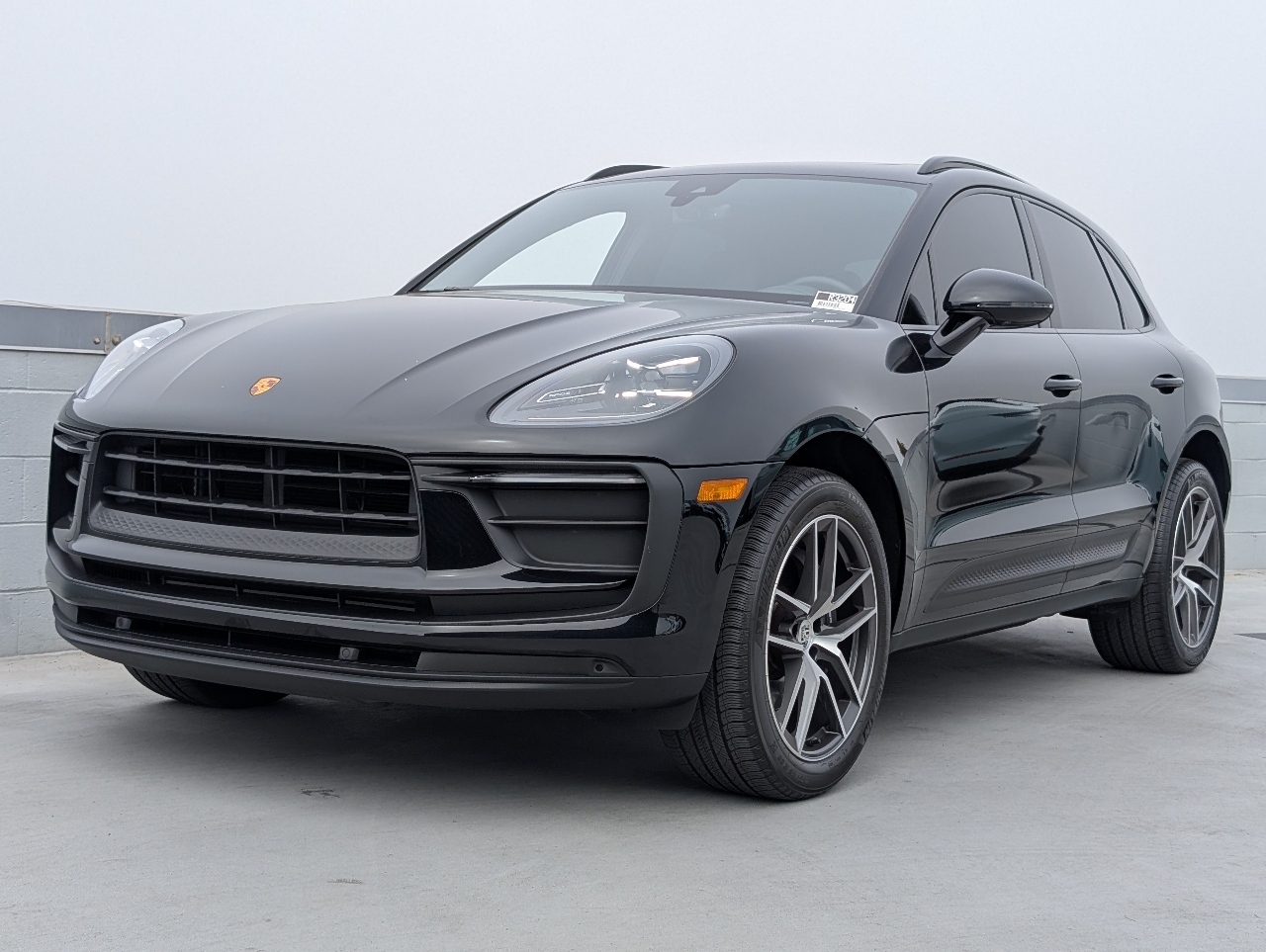 2022 Porsche Macan