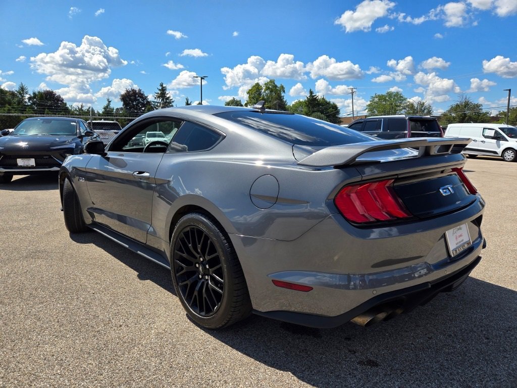 2022 Ford Mustang GT Premium photo 12