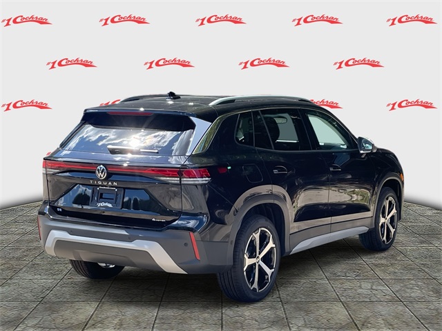 2025 Volkswagen Tiguan SE photo 2