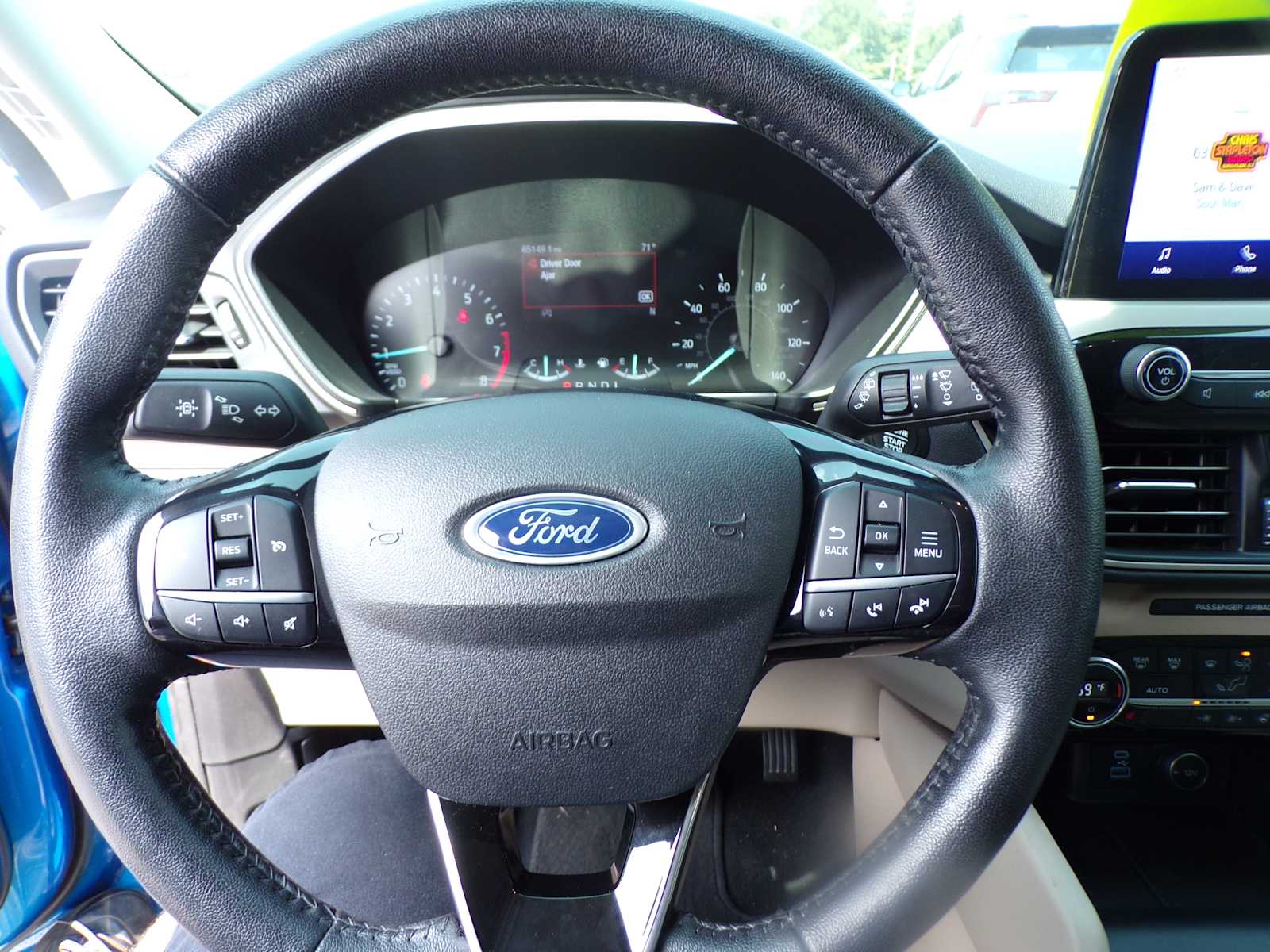 2021 Ford Escape SEL photo 14
