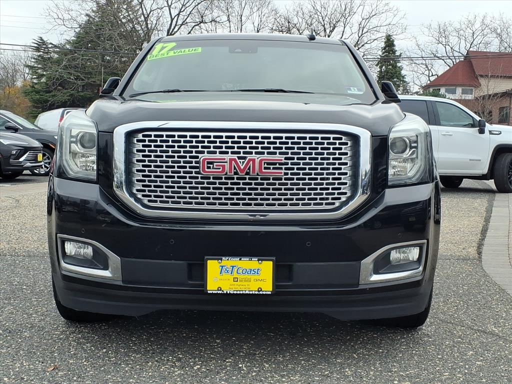 2017 Gmc Yukon Denali photo 3