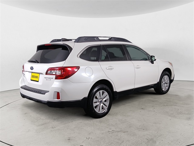 2017 Subaru Outback 2.5i Premium photo 5