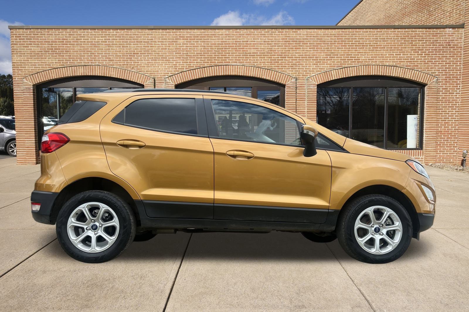 2021 Ford EcoSport SE photo 2