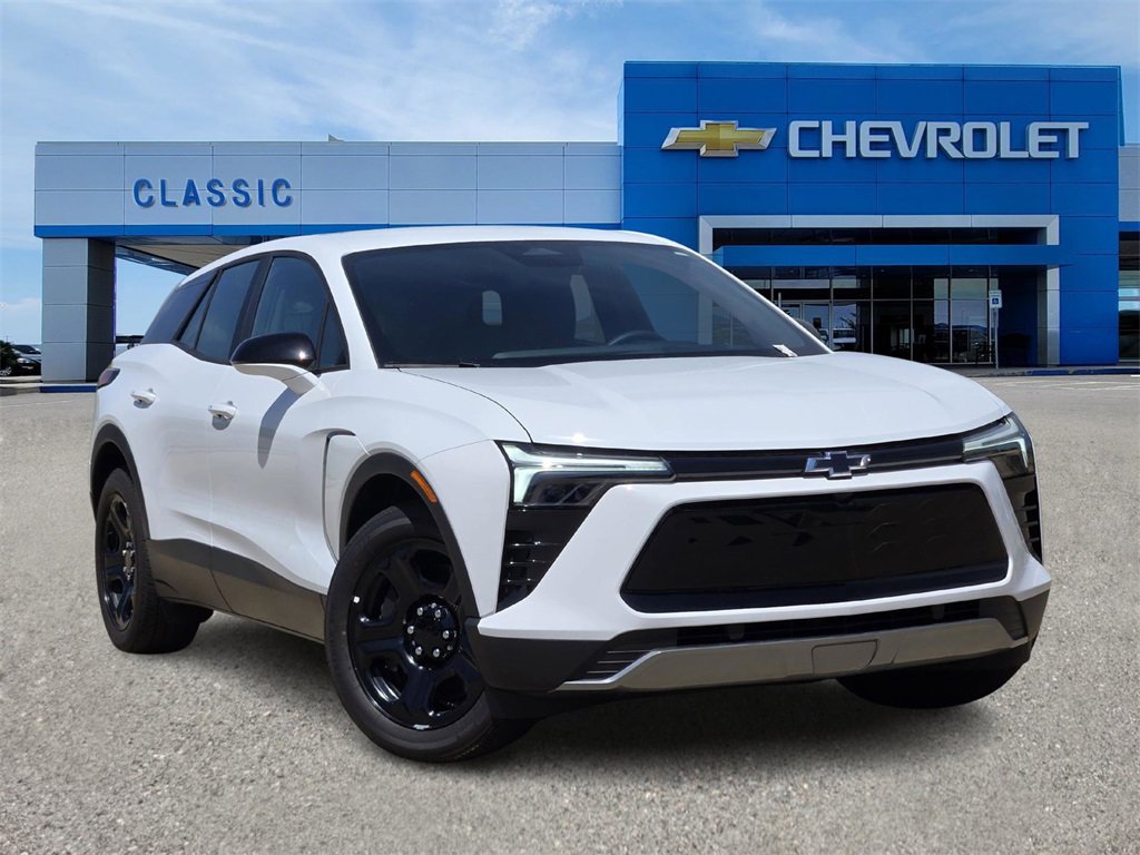 2024 Chevrolet Blazer's photo