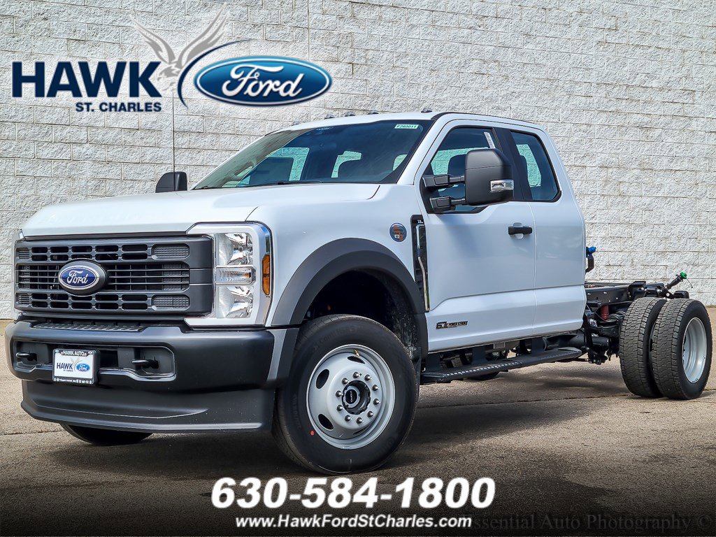 2026 Ford F-450 Super Duty Chassis Cab XL's photo