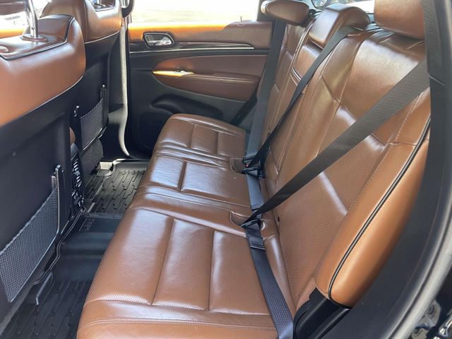 2021 Jeep Grand Cherokee Overland photo 12