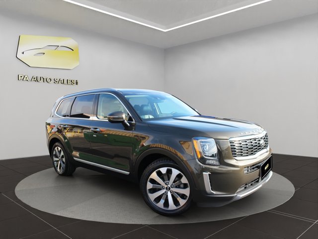 2020 Kia Telluride S's photo