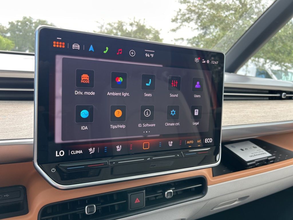 2025 Volkswagen ID. Buzz photo 25