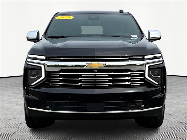 2025 Chevrolet Tahoe Premier photo 2