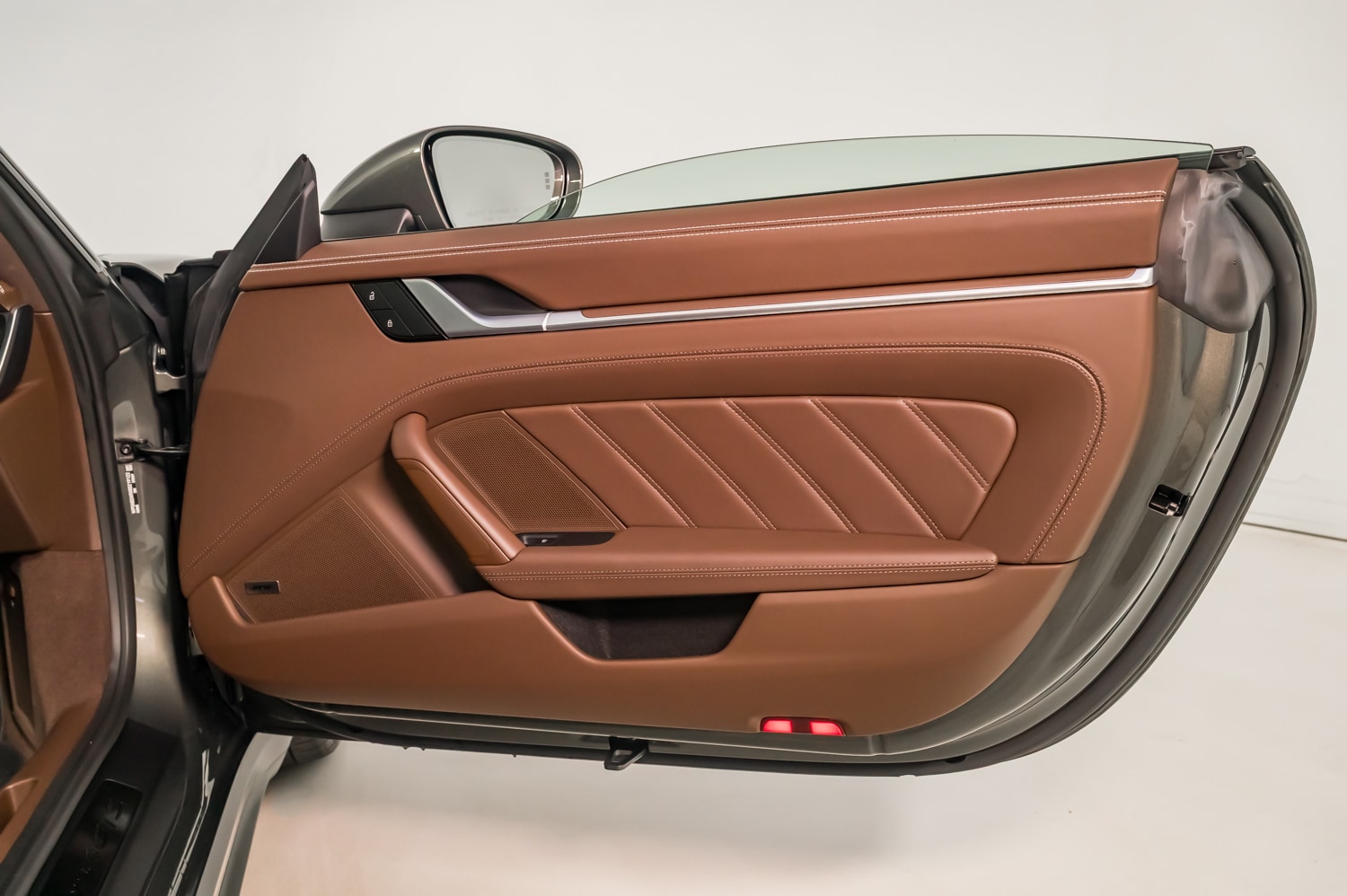 2024 Porsche 911 4 GTS photo 33